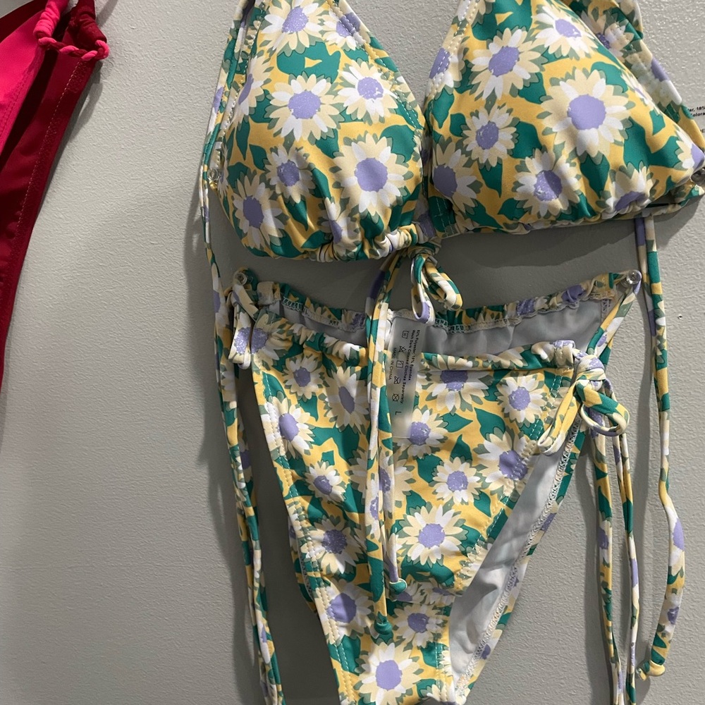 I am a small business owner and I’m trying to sell my products on poshmark